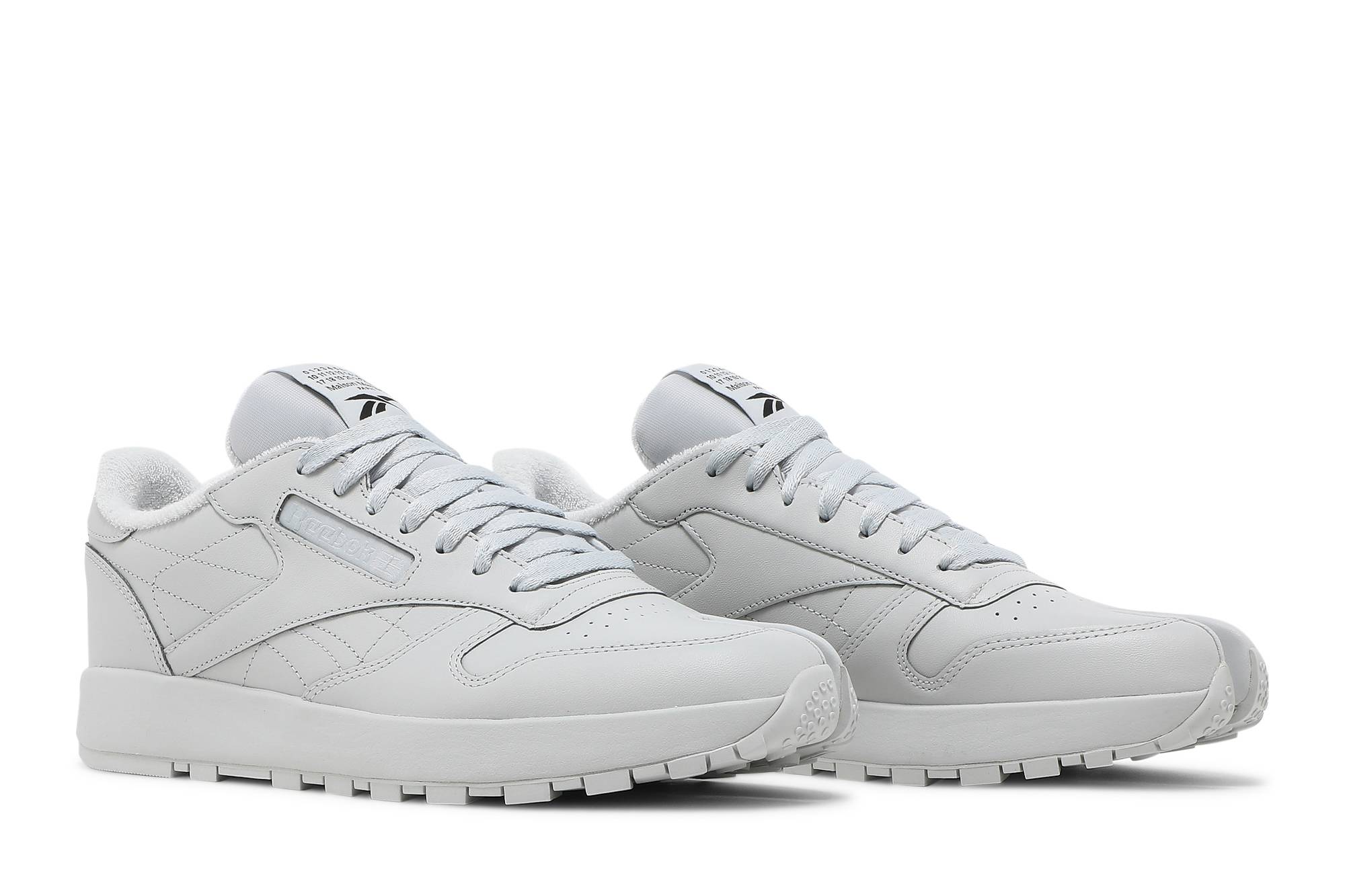 Cheap Maison Margiela x Reebok Leather Tabi 'Abu Murni' H05534