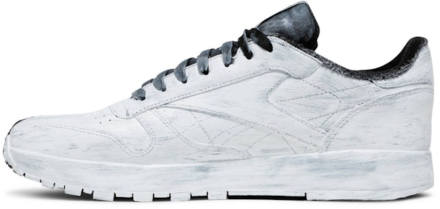 Maison Margiela x Reebok 傳統款 Tabi '白out' H04859 Lookbook Maison Margiela x Reebok 傳統款 Tabi '白out' H04859