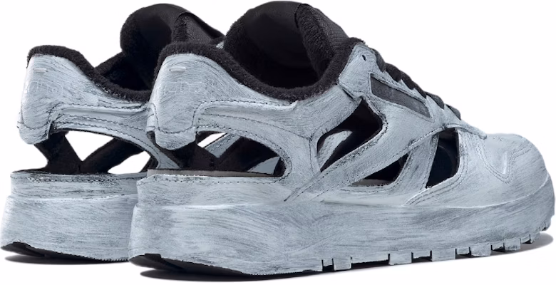 Maison Margiela x Reebok Classic Leather Tabi Decortique Low 'Bianchetto' GX6244 Shop Maison Margiela x Reebok Classic Leather Tabi Decortique Low 'Bianchetto' GX6244