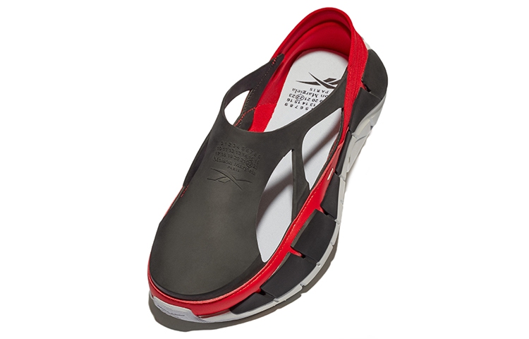 Lookbook メゾン マルジェラ x リーボック ジグ ローファー (スリッポン) S57WS0430P4377H8918