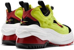 Maison Margiela x Reebok Tabi InstaPump Fury Oxford 'Kuning' H06543 Shop Maison Margiela x Reebok Tabi InstaPump Fury Oxford 'Kuning' H06543