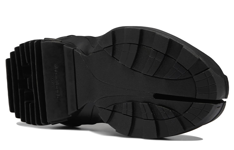 Sizing Maison Margiela x Reebok Tabi InstaPump Fury Oxford ''Nero'' H06541