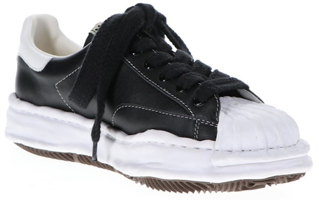 Maison Mihara Yasuhiro Blakey OG Suela de Cuero Bajo 'Negro Blanco' A06FW702 Lookbook Maison Mihara Yasuhiro Blakey OG Suela de Cuero Bajo 'Negro Blanco' A06FW702