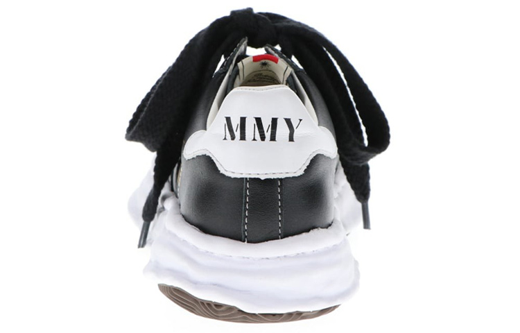 Purchase Maison Mihara Yasuhiro Blakey OG Sole Kulit Rendah 'Hitam Putih' A06FW702