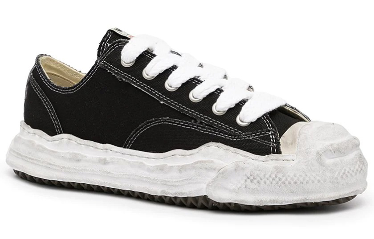 Order Sneakers Rendah MAISON MIHARA YASUHIRO HANK 'Hitam' A07FW727