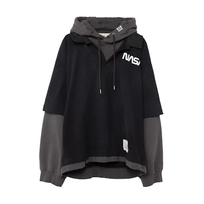 Maison Mihara Yasuhiro SS24 Letter Print Drop Shoulder Black Crewneck Sweatshirt Men A12PO582-BLACK