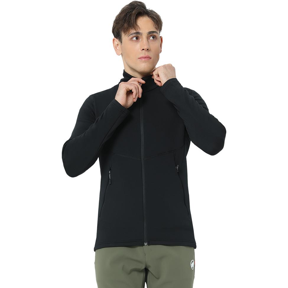 Lookbook MAMMUT Aconcagua AF  Asian Fit Warm Jacket with Letter Print. 1014-04260