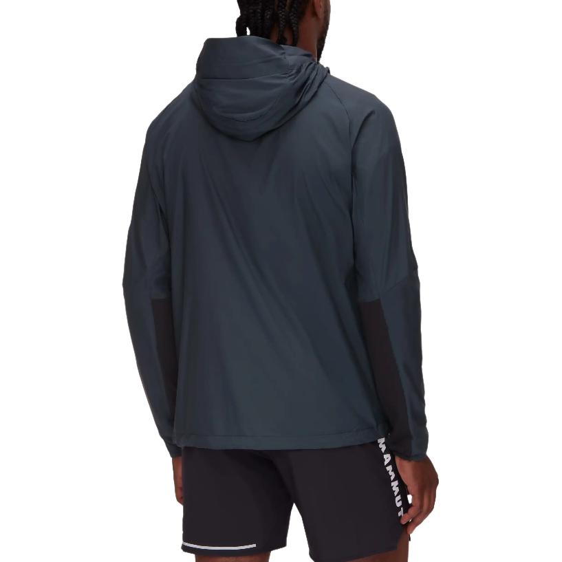 Shop MAMMUT Aenergy 輕量透氣連帽外套 1012-00581