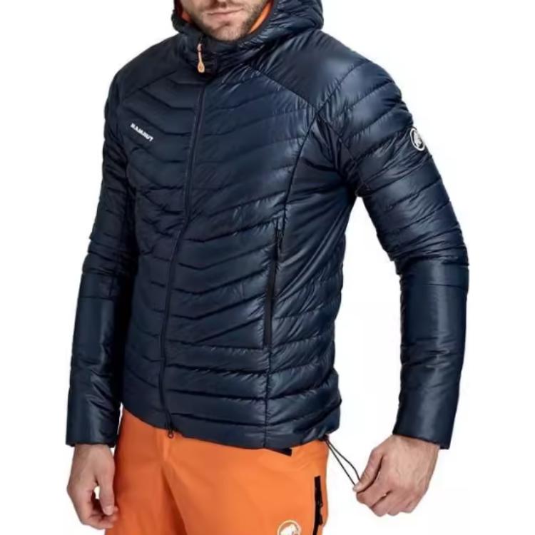 Sizing MAMMUT Eigerjoch Chaqueta Acolchada con Capucha de Plumas. 1013-01620