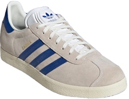 Manchester United x adidas Gazelle 'Jersey Tandang' IH2633 Lookbook Manchester United x adidas Gazelle 'Jersey Tandang' IH2633