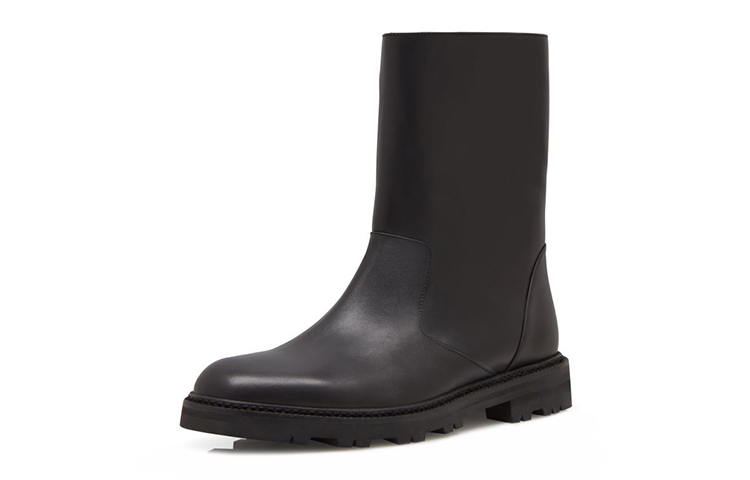 Lookbook Manolo Blahnik Bottines ''Cuir Noir Véritable'' 321-1879-0001