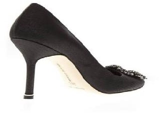 manolo-blahnik-hangisi-black-lanzaclava-hangisigrf-lanzaclava-1050015