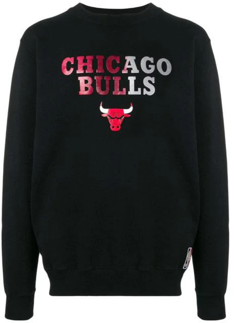 marcelo-burlon-black-crewneck-sweatshirt-with-letter-print-design-cmba-055-r196300411088