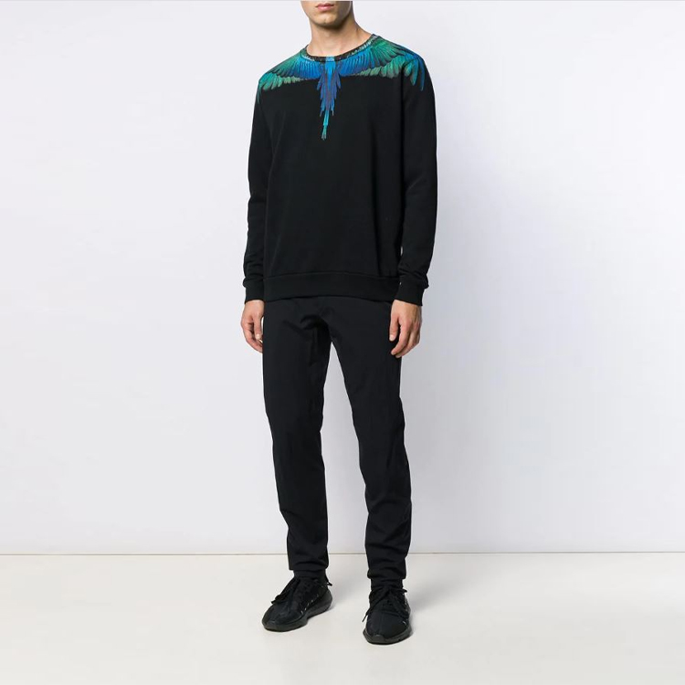 Lookbook Sudadera Negra Marcelo Burlon Blue Wings Crewneck. CMBA009F195060061088
