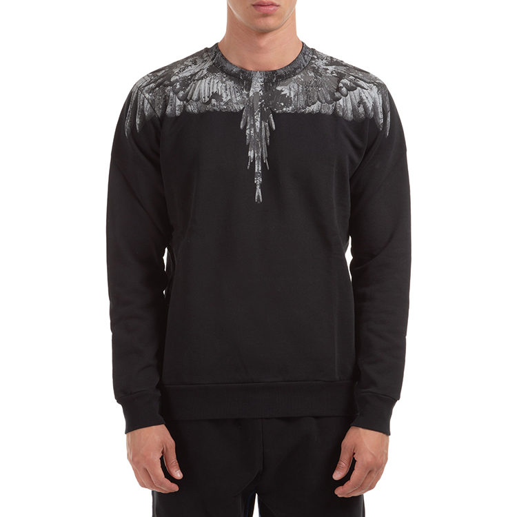 Shop マルセロバーロン カウンティオブミラン ウィングプリント ブラックスウェット メンズ CMBA009E20FLE0021007