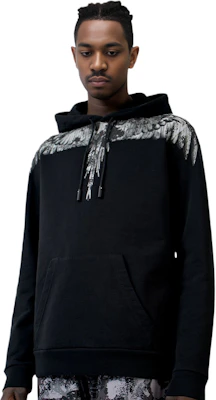 Hoodie Lelaki Hitam Marcelo Burlon County of Milan Wings Pullover. CMBB007E20FLE0021007 Lookbook Hoodie Lelaki Hitam Marcelo Burlon County of Milan Wings Pullover. CMBB007E20FLE0021007
