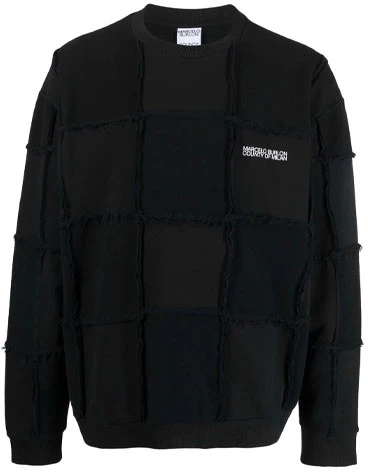 marcelo-burlon-fw-21-black-pullover-sweatshirt-with-logo-patch-design-cmba-094-f21-fle-0011001