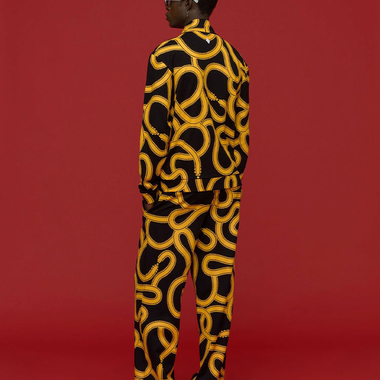 Shop マルセロバーロン FW22 スネークプリント 長袖ジャケット イエロー ユニセックス. CMBD007F22JER0011016