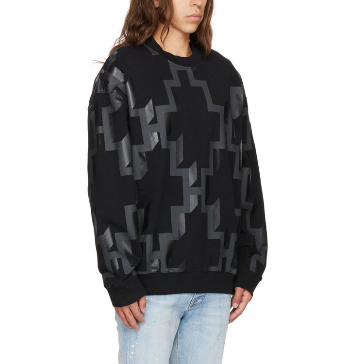 Purchase Marcelo Burlon FW22 Geometric Print Crewneck Sweatshirt Pria Hitam Loose Fit CMBA097F22FLE0021007