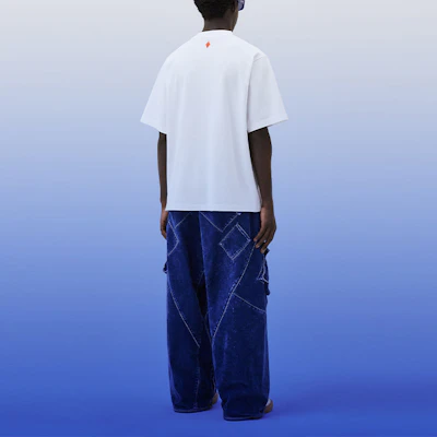 Marcelo Burlon FW23 Camiseta Blanca con Estampado Multicolor de Luna. CMAA054F23JER0060140 Purchase Marcelo Burlon FW23 Camiseta Blanca con Estampado Multicolor de Luna. CMAA054F23JER0060140