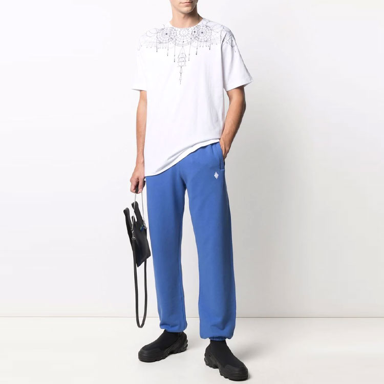 Lookbook Marcelo Burlon SS21 天體之翼幾何圖案圓領白色T恤。 CMAA018F21JER0060110