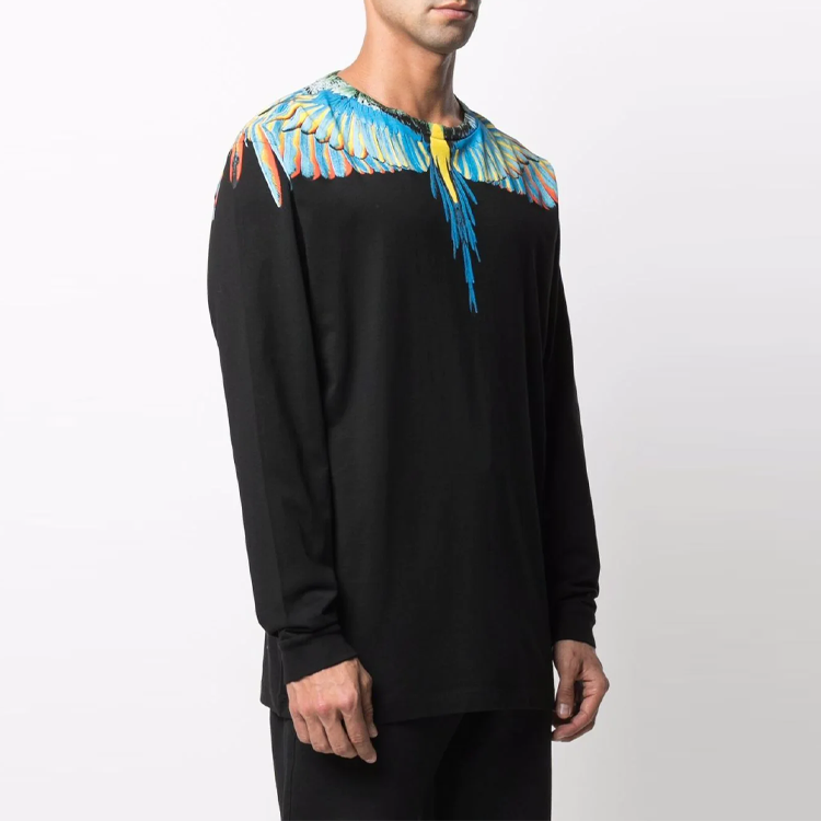 Shop マルセロバーロン SS21 フェザーグラフィック ブラック 長袖Tシャツ メンズ CMAB007S21JER0011045