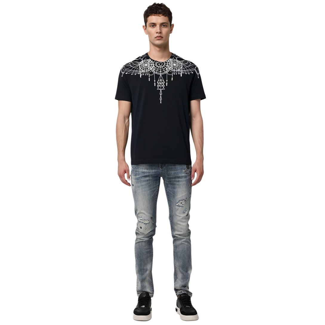 Sizing Camiseta Negra Marcelo Burlon SS21 con Patrón Geométrico Crewneck CMAA018F21JER0061001