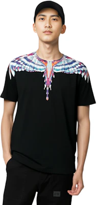 Marcelo Burlon SS21 翅膀棉質短袖T恤 男 黑色翅膀印花短袖上衣 CMAA018S21JER0011040 Sizing Marcelo Burlon SS21 翅膀棉質短袖T恤 男 黑色翅膀印花短袖上衣 CMAA018S21JER0011040