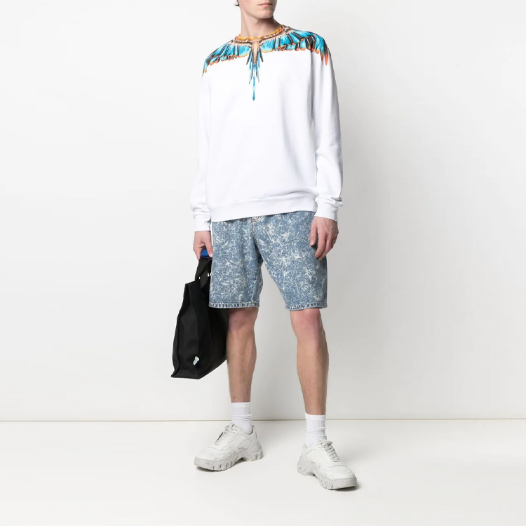 Lookbook Marcelo Burlon Wings SS21 Sweatshirt Putih Crewneck dengan Cetakan Sayap CMBA009S21FLE0010140