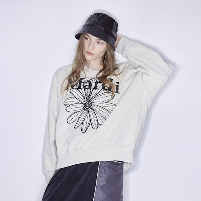 마르디 메크르디 데이지 자수 루즈핏 유니섹스 크루넥 스웨트셔츠 MBB8MSWSP091 4