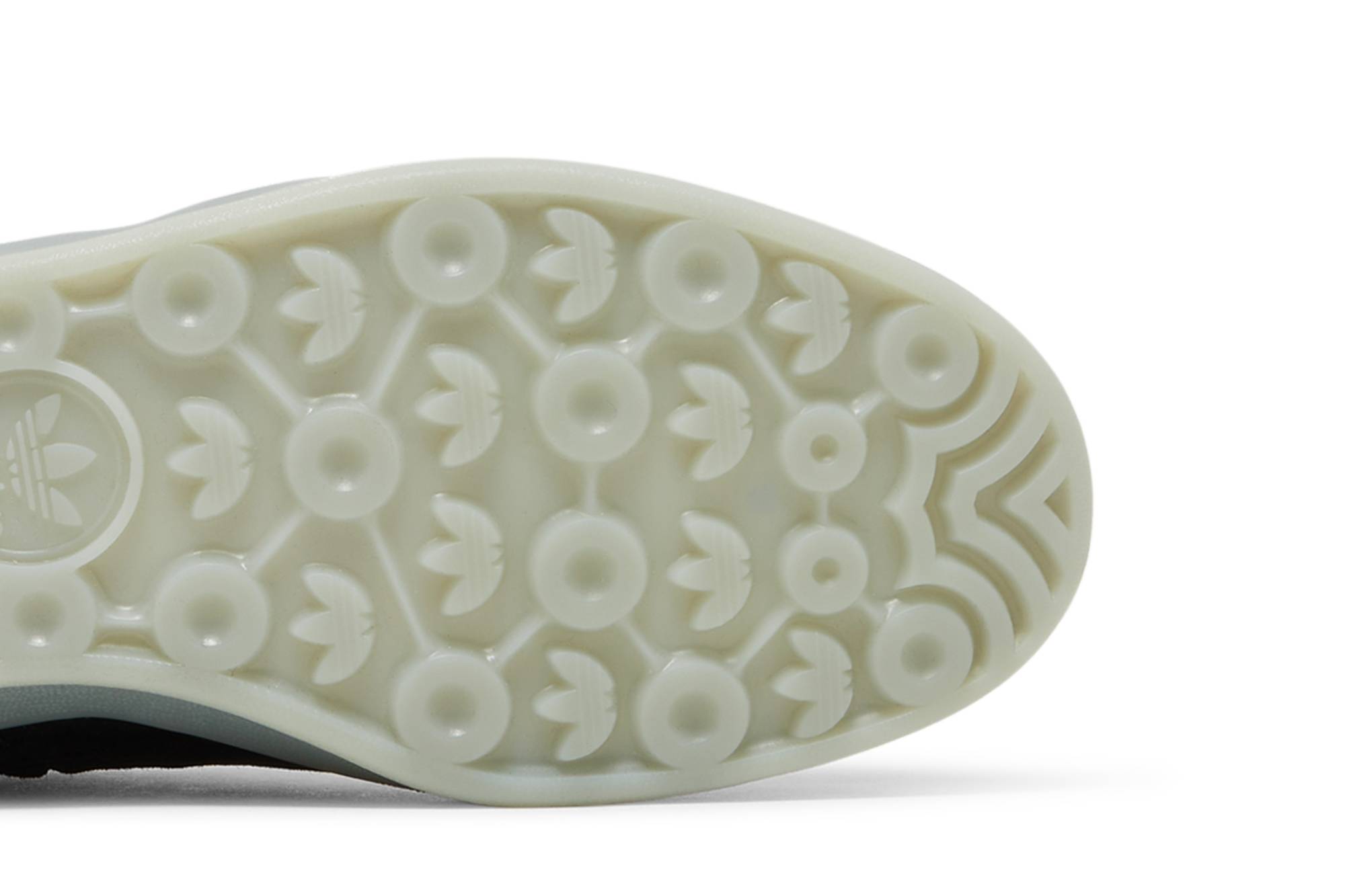 Purchase Mark Gonzales x adidas Aloha Super '黑彩' GZ2769