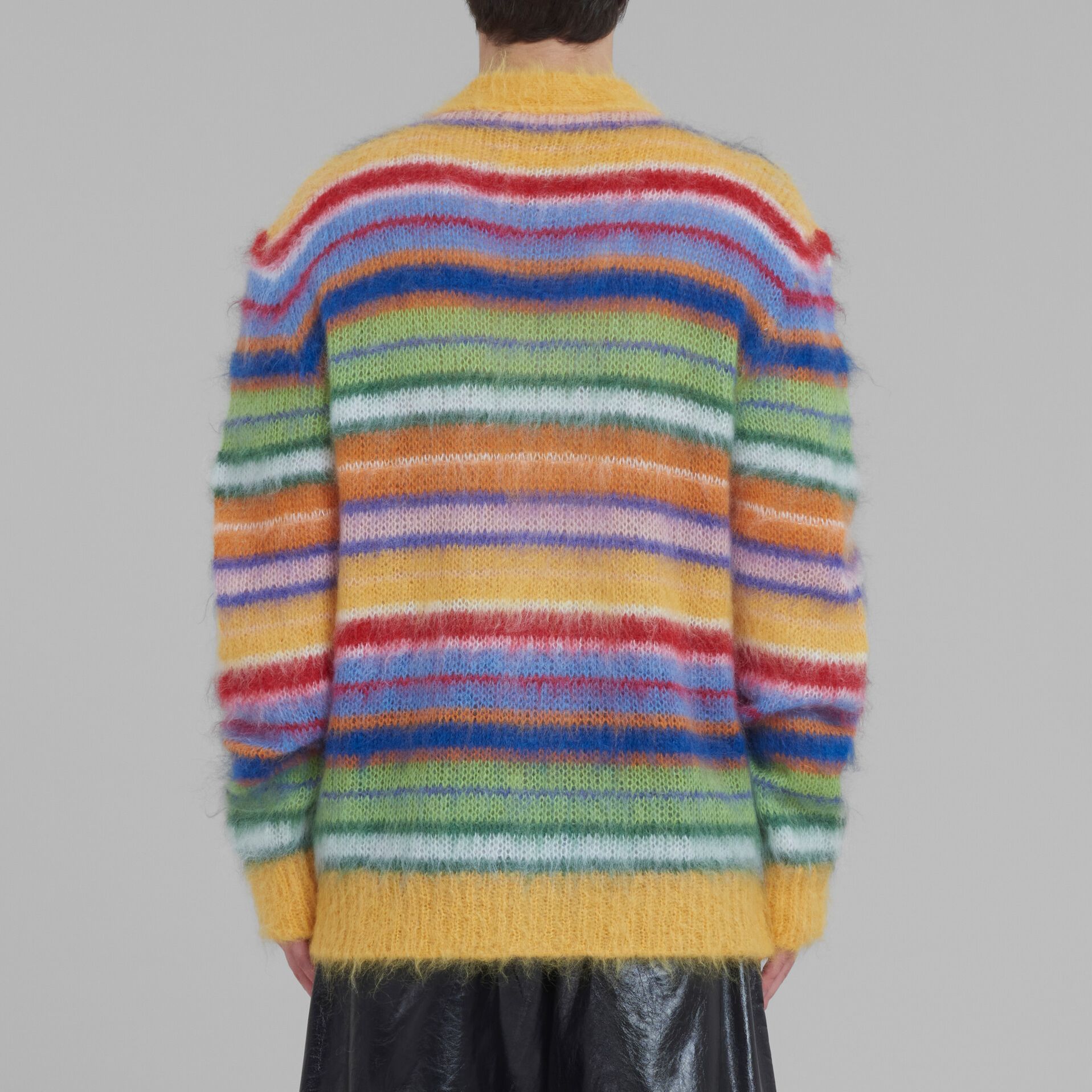 Shop MARNI Cardigan Jalur Leher V Lengan Panjang Butang Pelbagai Warna. CDMG0051Q0-UFU107-V2X99