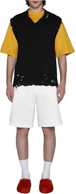 MARNI White Straight-Cut Shorts with Embroidered Lettered Belt Design. PJMU0065A1-UTC301-00W02 Lookbook MARNI White Straight-Cut Shorts with Embroidered Lettered Belt Design. PJMU0065A1-UTC301-00W02