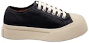 Lookbook Marni Kasut Kulit Pablo Lace-Up 'Hitam' SNZU002002-P2722-ZL754