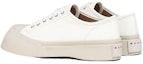 Lookbook Marni Pablo Kasut Bertali 'Lily White' SNZU002002-P2722-00W01