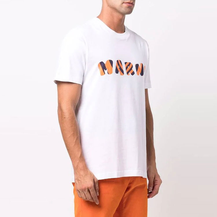 Shop MARNI SS22 ストライプ レタープリント クルーネック ホワイト Tシャツ. HUMU0170P1-USCS78-LOW01