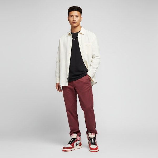 漫威蜘蛛侠 x Air Jordan 1 高帮 OG '蜘蛛宇宙下章' DV1748-601 Lookbook 漫威蜘蛛侠 x Air Jordan 1 高帮 OG '蜘蛛宇宙下章' DV1748-601