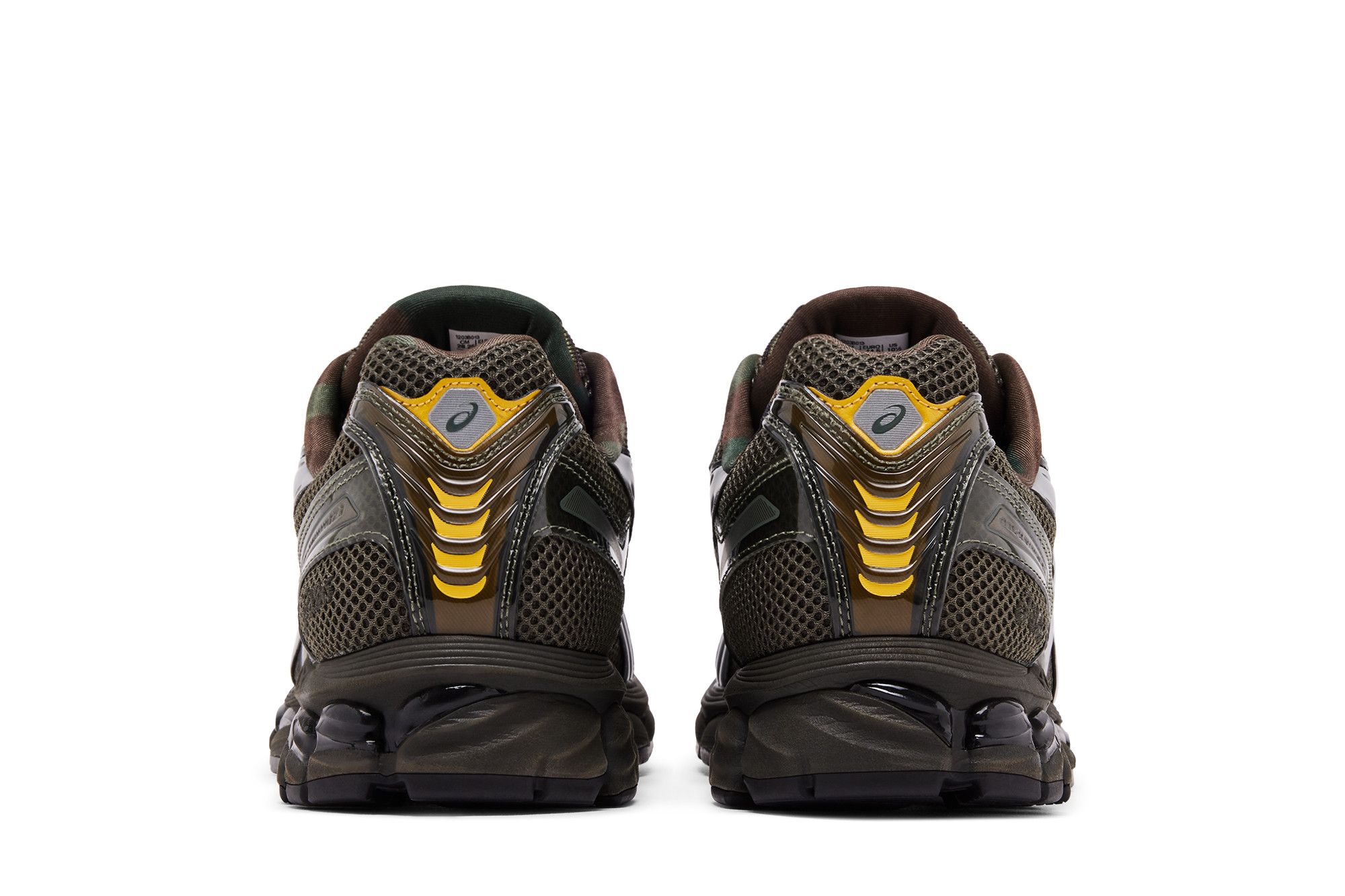 Sizing Marvel vs. Capcom x KITH x ASICS Gel Nimbus 10.1 ''Capitán América vs. Guile'' - Cómic MVC011298