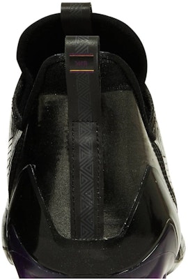 Marvel x adidas Adizero 12.0 'Black Panther' GV9271 Sizing Marvel x adidas Adizero 12.0 'Black Panther' GV9271