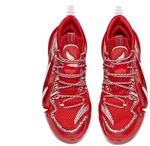 Marvel x Anta安踏 毒液聯名 瘋潮2 高筒實戰籃球鞋 紅白 Lookbook Marvel x Anta安踏 毒液聯名 瘋潮2 高筒實戰籃球鞋 紅白