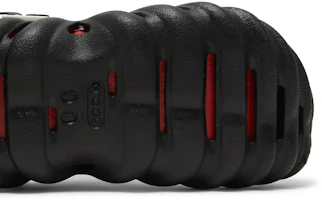 Purchase Crocs卡駱馳 舒適百搭 防滑耐磨 沙灘涼鞋 男款 黑色