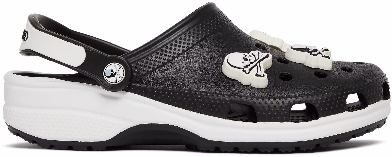 mastermind-japan-x-crocs-classic-clog-black-white-208211-066