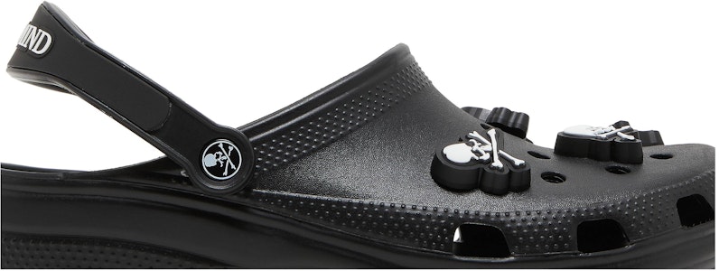 Mastermind x Crocs Classic Clog 'Hitam' 208211-001 Order Mastermind x Crocs Classic Clog 'Hitam' 208211-001