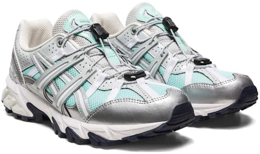 Matin Kim x ASICS Gel Sonoma 15-50 'Tracing Ego - Hijau' 1202A461-300 Lookbook Matin Kim x ASICS Gel Sonoma 15-50 'Tracing Ego - Hijau' 1202A461-300