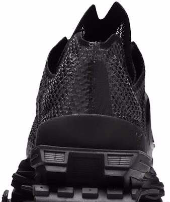Matthew M. Williams x Nike Zoom 004 'Triple Black' DC7442-001 Sizing Matthew M. Williams x Nike Zoom 004 'Triple Black' DC7442-001