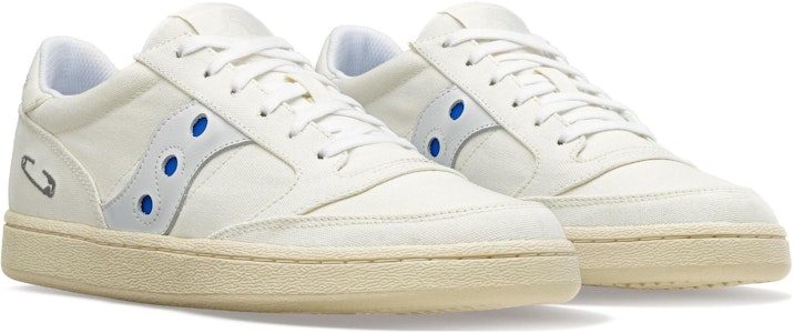 Maybe Tomorrow x Saucony Jazz Court 'Untukmu, Dari Kamu' S70682-3 Lookbook Maybe Tomorrow x Saucony Jazz Court 'Untukmu, Dari Kamu' S70682-3