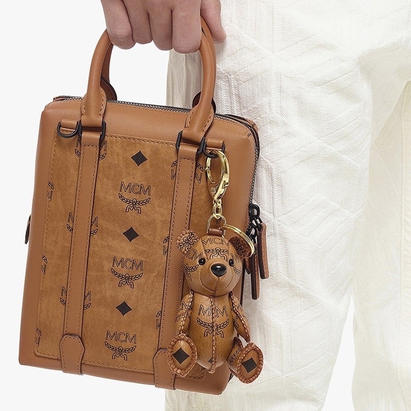 Sizing MCM SS23 Monogram Bear Key Charm Keychain Unisex Couple Accessory in Cognac. MXZAAXL01CO001【】