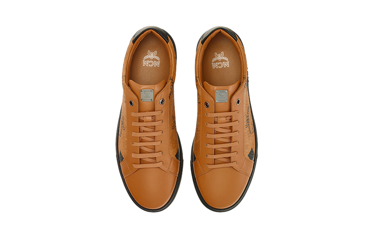 Lookbook MCM Visetos 低帮 '经典舒适' MEXDATD01CO