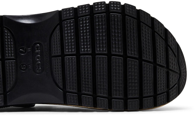 MCM x Crocs Mega Crush Clog 'Belt Bag Bracelet - Black' 209357-001 Purchase MCM x Crocs Mega Crush Clog 'Belt Bag Bracelet - Black' 209357-001