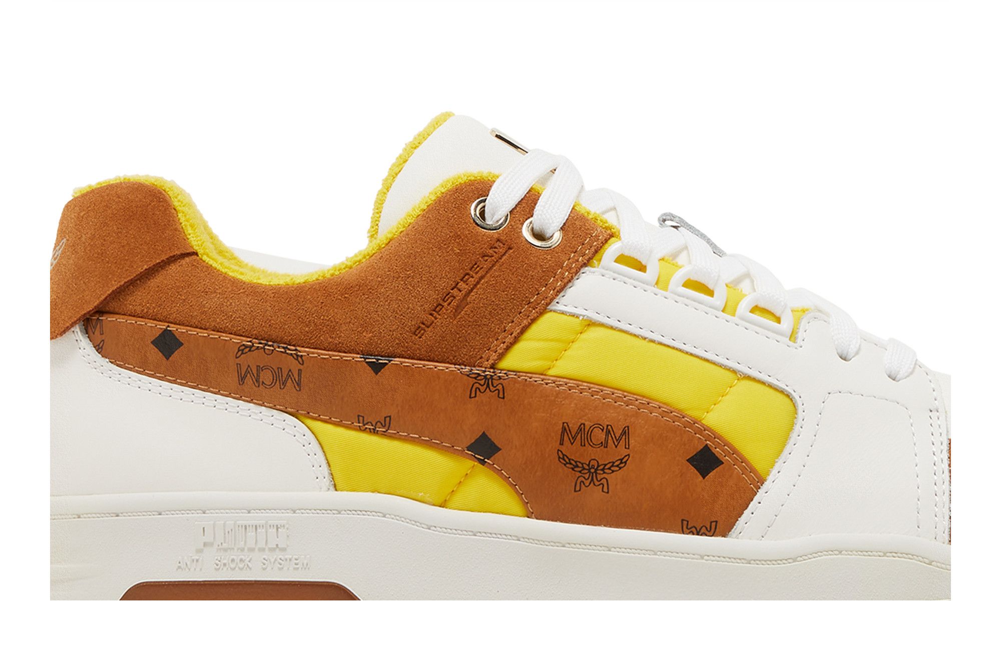 Lookbook MCM x Puma Slipstream Lo ''Zeige Liebe'' 387665-01